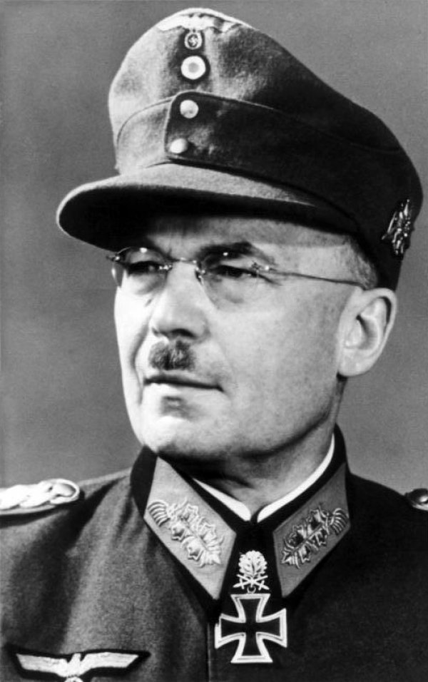 Lothar Rendulić zapovijedao je njemačkim trupama u Finskoj i Norveškoj od lipnja 1944.