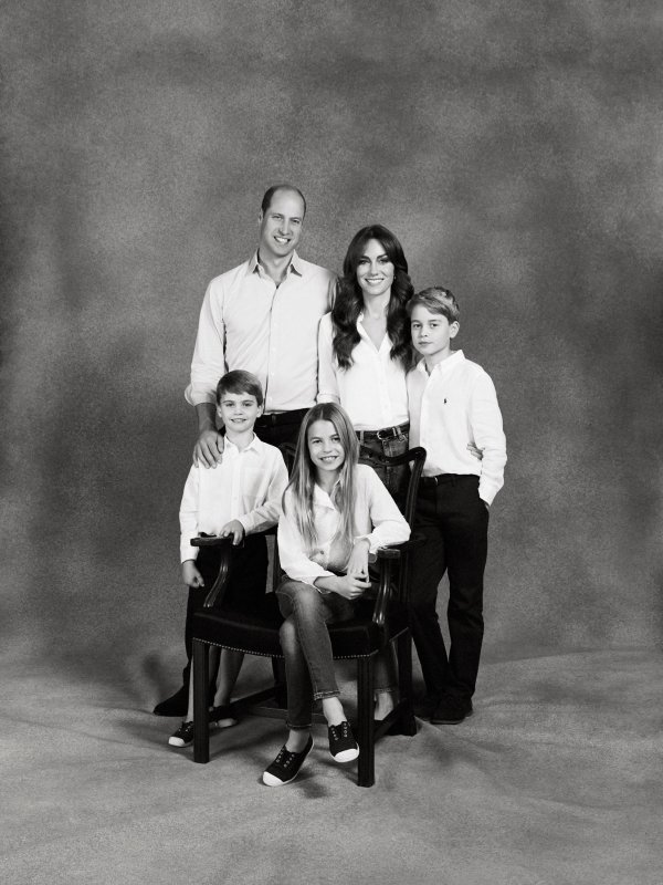 Kate Middleton, princ William, prinčevi Louis i George, princeza Charlotte